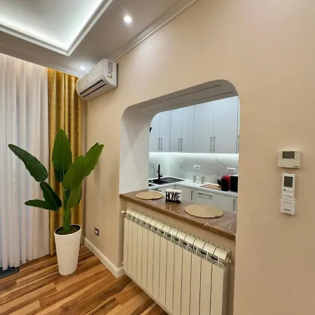 아파트 Emar Luxury