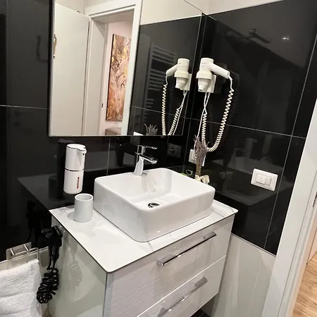 Emar Luxury * Durrës