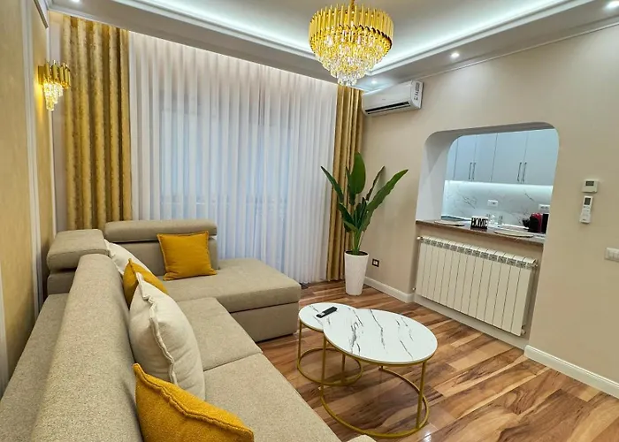 Emar Luxury Apartment