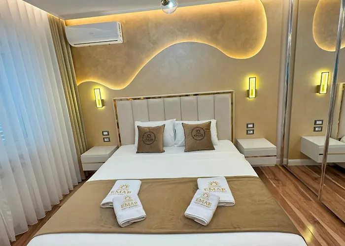 Emar Luxury Apartment