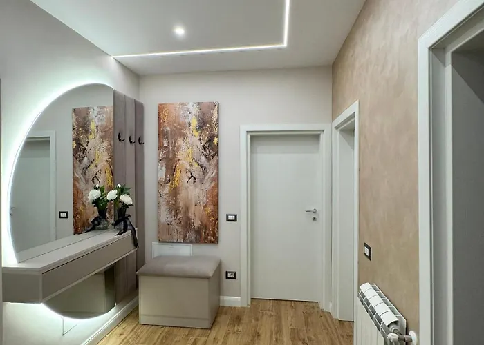 Emar Luxury Apartment